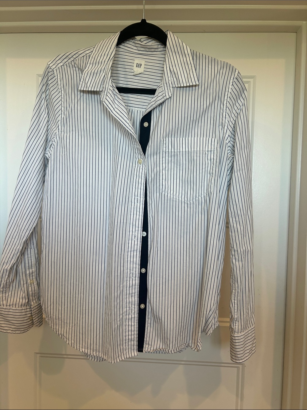 GAP Woman’s White Shirt with Navy Stripe and Navy Placket